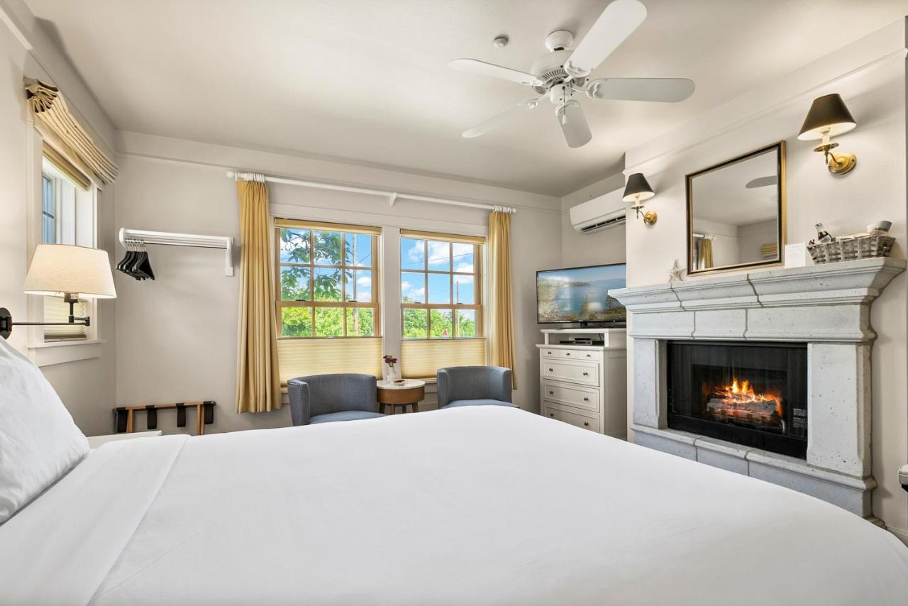 Saratoga Inn Langley Ngoại thất bức ảnh