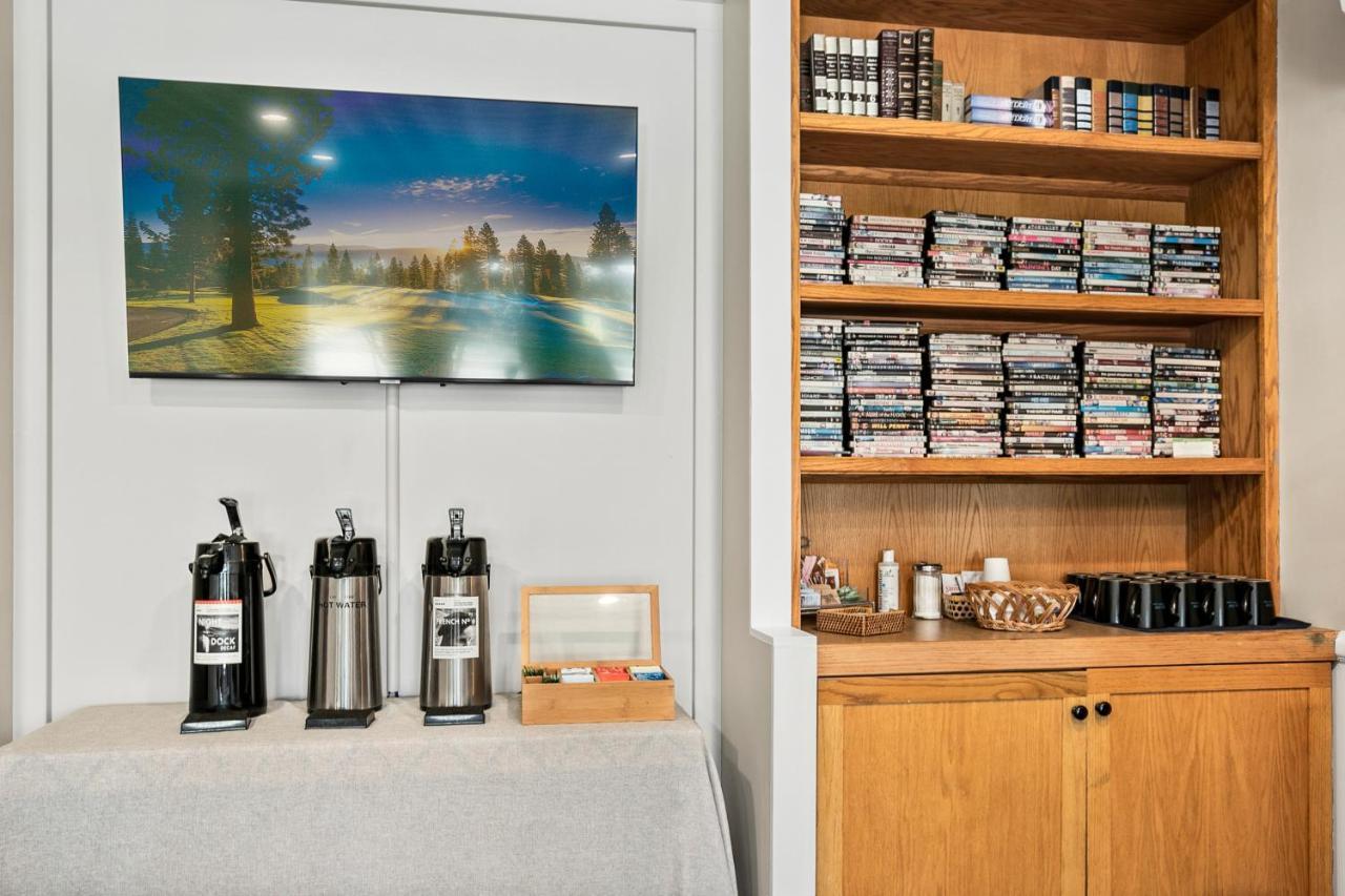 Saratoga Inn Langley Ngoại thất bức ảnh