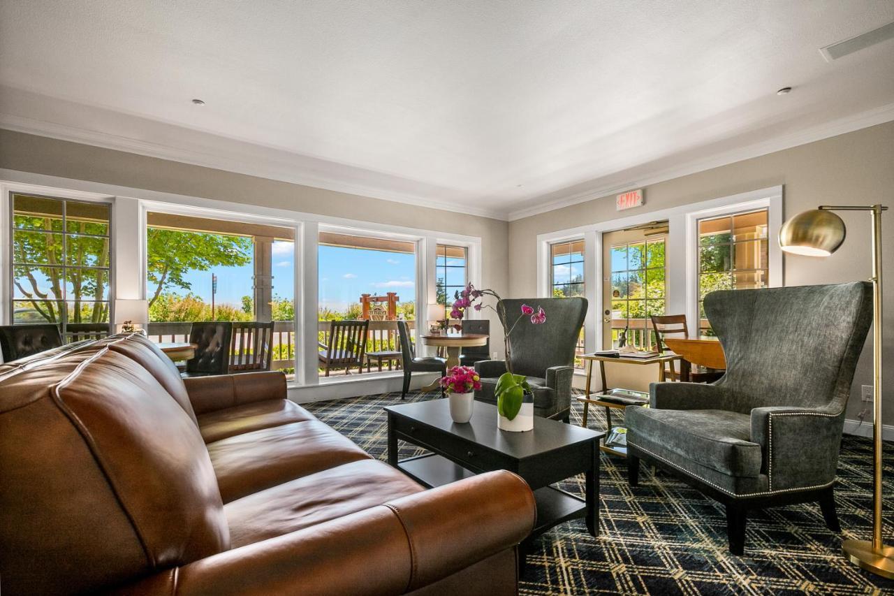 Saratoga Inn Langley Ngoại thất bức ảnh